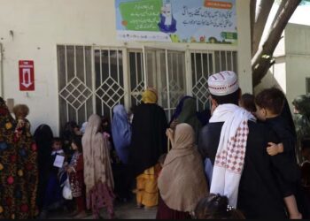 پاکستان کې د افغان کډوالو د جبري ایستلو وېره د دوی لپاره وژونکې پایلې لري