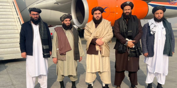 د صنعت او سوداګرۍ وزارت یوه پلاوي بنګله دېش ته سفر کړی