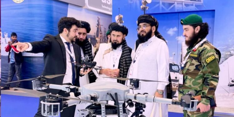 د دفاع وزارت لوی درستیز د دوحې په دفاعي نندارتون کې ګډون کړی