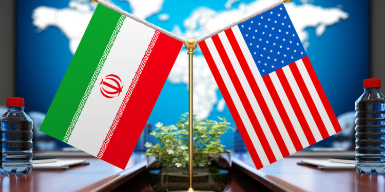 ايران او امريکا په خبرو کې پر څه اختلاف لري؟