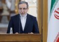 عراقچي: امریکا سره ډیپلوماۍ او جګړې دواړو ته چمتو یو