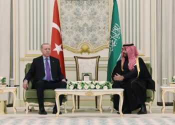 اردوغان: د سوریې د ثبات او بیارغونې ملاتړ ته دوام ورکوو