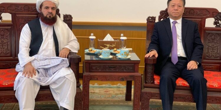 افغانستان او چین د دوه اړخیزو اړیکو پر پیاوړتیا ټینګار کړی