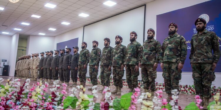 دفاع وزارت د خپلو ځواکونو لپاره نوی نظامي یونیفورم اعلان کړ