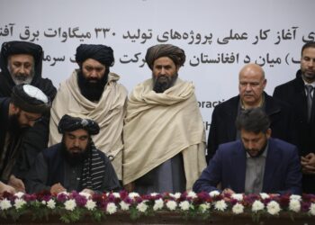 په هېواد کې د ۸۴۵ میګاواټه برېښنا تولید پروژو تړونونه لاسلیک شول