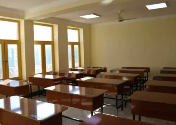 لغمان کې د ۹ ښوونځیو ودانۍ بیا ورغول شوې دي