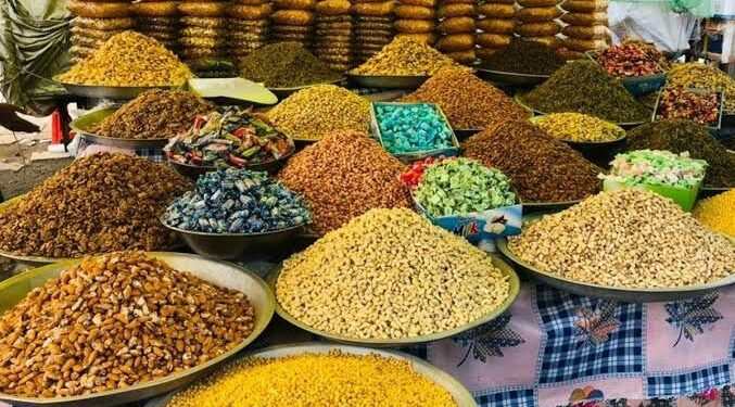 غزني؛ ۱۳ زره مټریک ټنه بادام، ممیز او الوبخارا بهر ته صادره شوې