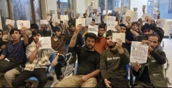 کډوال؛ روانه اونۍ د پاکستان له بند خونو ۲۱۴ افغانان ازاد شوي دي