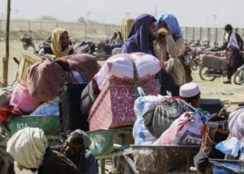 کډوال؛ له ایران او پاکستانه پرون سلګونه کورنۍ را ستنې شوې دي