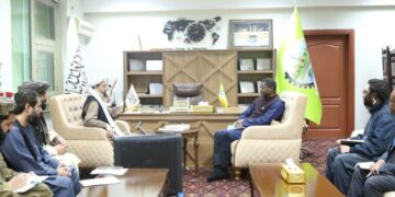 ملا عبداللطیف منصور د یونیسف له استازي کتلي دي