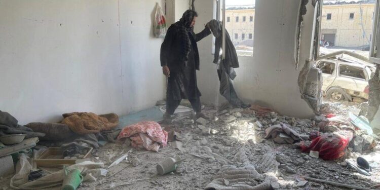 اوچا: د پاکستان هوايي بریدونو کې ۵۴ ملکي وګړي شهیدان شوي دي