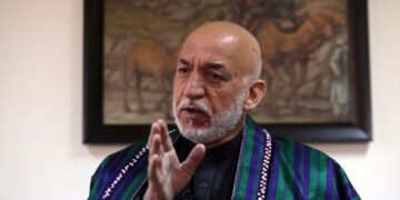 حامد کرزی: پاکستان تل د یوه کمزوري افغانستان غوښتونکی دی