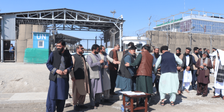 افغان شخصیتونو د پاکستان د بریدونو په تړاو یوناما ته اعتراضلیک سپارلی