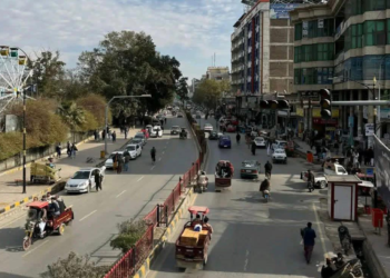 د جلال‌آباد په مرکزي برخو کې په ریکشو د بندیز اغېزې