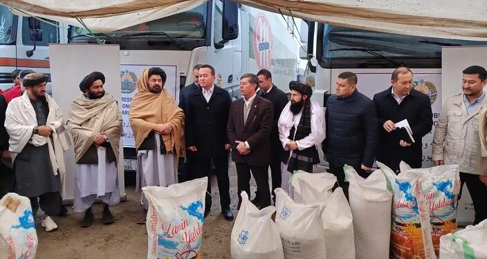 ازبکستان افغانستان ته له ۲۹۰ ټنو ډېرې بشري مرستې استولې