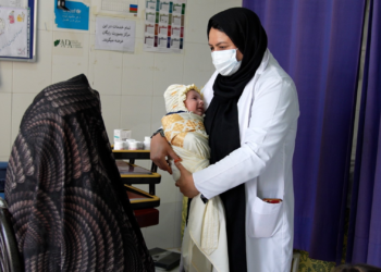 یونیسف: تیر کال څه باندې ۲۰ میلیونه کسان له روغتیايي خدمتونو برخمن شوي
