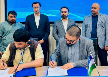 افغانستان او ازبکستان ۱۶ سوداګریز هوکړه‌لیکونه لاسلیک کړل