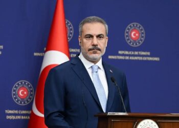 فیدان؛ د ایران جګړې د ختمېدو په اړه له لاوروف او فیصل بن فرحان سره خبرې کړې