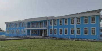 فراه کې د نجونو لپاره نوی ښوونځی ګټې اخیستنې ته وسپارل شو