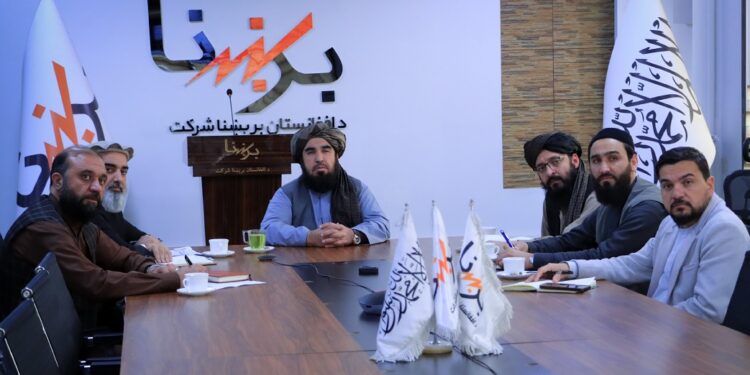 افغانستان او تاجکستان د انرژۍ په برخه کې همغږي لا پیاوړې کوي