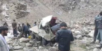 بدخشان؛ د ۲ ترافیکي پېښو له کبله ۳ تنه مړه او ۷ ټپیان شوي دي