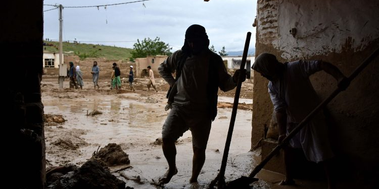 بغلان کې سېلابونو خلکو ته مالي او ځاني زیانونه اړولي دي