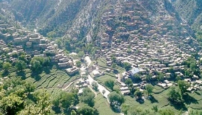 اوچا: نورستان کې ۱۰۰ زره کسان له بشري مرستو بې برخې دي