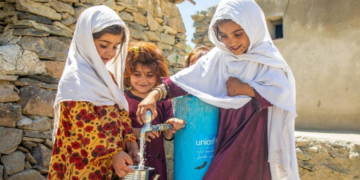 م.م: افغانستان کې ۸۴۰ زرو کسانو د څښلو اوبو ته لاسرسی موندلی