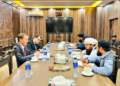 بریتانیا: افغانستان سره بشري مرستو ته دوام ورکوو