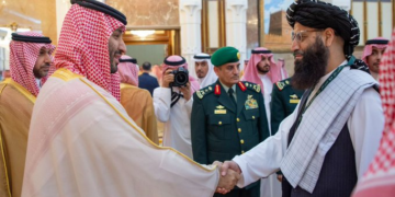 سعودي عربستان کې؛ افغان سفیر له محمد بن سلمان سره کتلي دي