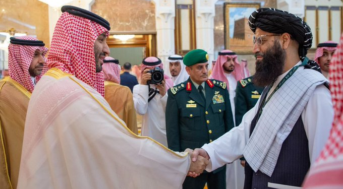 سعودي عربستان کې؛ افغان سفیر له محمد بن سلمان سره کتلي دي
