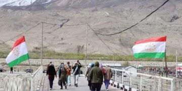 د تاجکستان څخه د یو شمېر افغان کډوالو ایستل؛ کارپوهان د محدودیتونو پر زیاتېدو اندېښنه ښيي