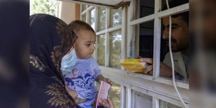 یونیسف: تیر کال مو ۶۱۰ زره خوارځواکه ماشومانو ته درملنیز خواړه وېشلي
