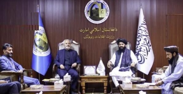 قدرتالله جمال؛ د ایران له سفیر سره د ګرځندوی او کلتوري همکاریو پر پراختیا خبرې وکړې