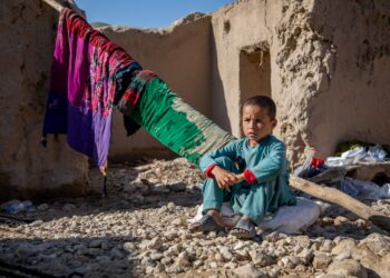 یونیسف: په افغانستان کې ۸.۸ میلیونه ماشومان له اقلیمي ګواښونو سره مخ دي