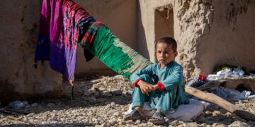 یونیسف: په افغانستان کې ۸.۸ میلیونه ماشومان له اقلیمي ګواښونو سره مخ دي