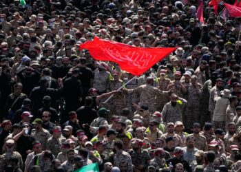 برېتانيې د ايران د اسلامي انقلاب ساتندويه ځواک غير قانوني سازمان وباله