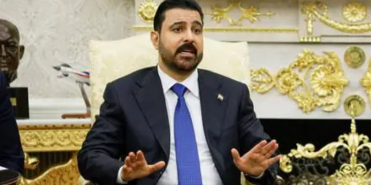 علي الزيدي: امريکايي ځواکونه بايد د سپتمبر تر پایه له عراق څخه ووځي