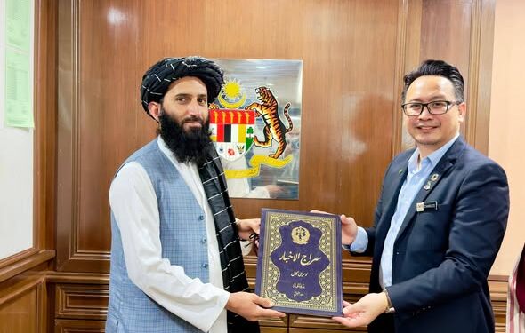 افغانستان او مالیزیا د عامه کتابتونونو ترمنځ د همکاریو پر پراختیا خبرې شوې