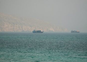 ایران یوځل بیا هرمز تنګی وتاړه