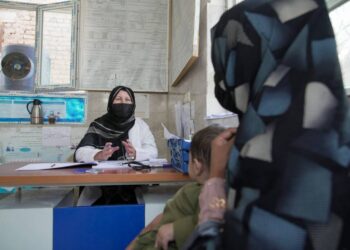 یونیسف: افغانستان کې امیندوارو ښځو ته غذایي بشپړونه برابروو