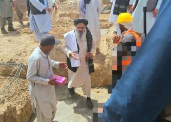 د کندهار په دامان کې د یوه روغتیايي مرکز د جوړېدو چارې پيل شوې