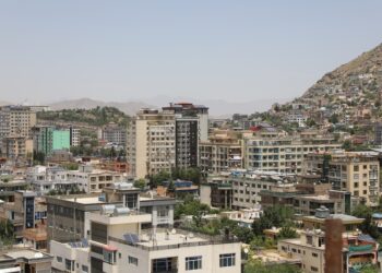 کابل ښاريان: د برېښنا ډېرې پرچاوۍ له ستونزو سره مخ کړي يو