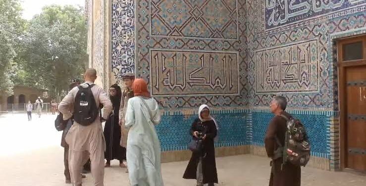 په تېرو ۴ میاشتو کې؛ هیواد ته ۱۵۴۰ بهرني سېلانیان راغلي دي