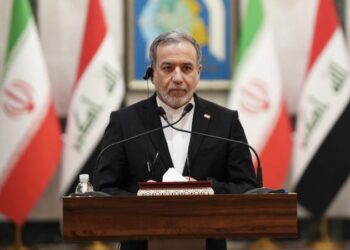 د ایران د بهرنیو چارو وزیر امریکا ته د خطرناکو اقداماتو په اړه خبرداری ورکړ