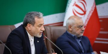 ايران: له عمان سره توافق ته نږدې شوي یوو