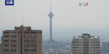 د ایران پارلمان د نفوذ ضد قانون تصویب کړ
