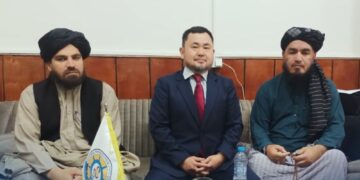 قزاقستان سره د درملو په برخه کې د همکاریو پر پراختیا خبرې شوې