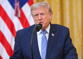 ټرمپ: د ایران پر ضد مو برید د احتمالي هوکړې په خاطر وځنډاوه