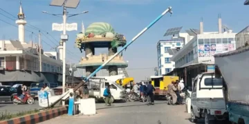 فراه؛ د نږدې ۲ میلیارد افغانیو په لګښت ۶۱ پرمختیايي پروژې پلې شوې
